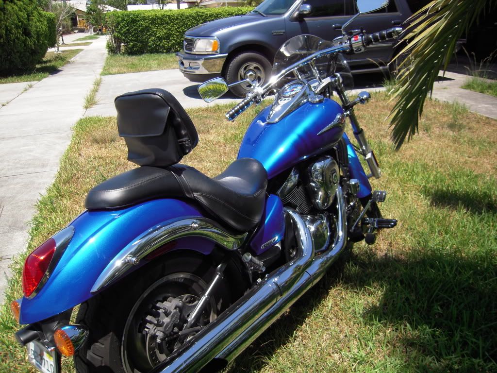 kawasaki vulcan 900 seat with backrest